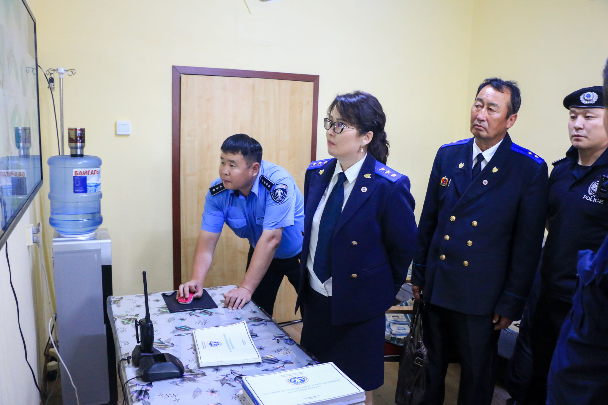 ЭРҮҮЛЖҮҮЛЭХ, СААТУУЛАХ ТӨВД ГЭНЭТИЙН ШАЛГАЛТ ХИЙЛЭЭ